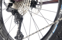 Kona Wo (2023) -MAASTOPYÖRÄT myymälä 131796