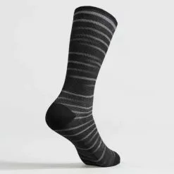Specialized Soft Air Korkeavartiset Sukat -MAASTOPYÖRÄT myymälä 64722 390 APP SOFT AIR TALL SOCK BLK MIRAGE M HERO