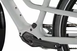 Specialized Turbo Como SL 4.0 32 Specialized Turbo Como SL 4.0 -MAASTOPYÖRÄT myymälä 90121 51 COMO SL 40 DOVGRY TRNSP D5 MOTOR