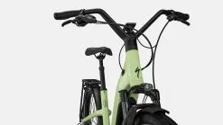 Specialized Turbo Como 5.0 -MAASTOPYÖRÄT myymälä 90422 31 COMO 50 LMSTN BLKREFL D3 HT