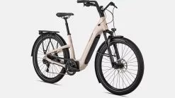 Specialized Turbo Como 5.0 -MAASTOPYÖRÄT myymälä 90422 33 COMO 50 SND BLKREFL FDSQ