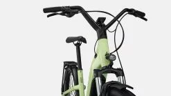 Specialized Turbo Como 3.0 -MAASTOPYÖRÄT myymälä 90422 71 COMO 30 LMSTN BLKREFL D3 HT