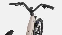Specialized Turbo Como 3.0 -MAASTOPYÖRÄT myymälä 90422 73 COMO 30 SND BLKREFL D2 BAR
