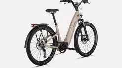 Specialized Turbo Como 3.0 -MAASTOPYÖRÄT myymälä 90422 73 COMO 30 SND BLKREFL RDSQ