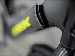 Trek Allant+ 8S (2023) -MAASTOPYÖRÄT myymälä AllantPlus8S 21 30255 B Alt3