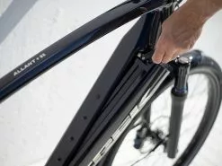 Trek Allant+ 9S (2023) 17 Trek Allant+ 9S (2023) -MAASTOPYÖRÄT myymälä AllantPlus9S 22 35357 A Alt3