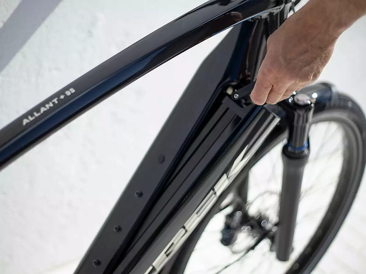 Trek Allant+ 9S (2023) 8 Trek Allant+ 9S (2023) - Image 6