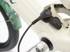 Electra Bali Cruiser Go! (2023) -MAASTOPYÖRÄT myymälä BaliCruiserGoStepThru 22 35213 A Alt3