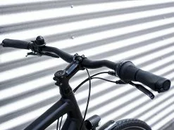 Trek District 3 Equipped (2023) -MAASTOPYÖRÄT myymälä District3Equipped 21 33495 A Alt8