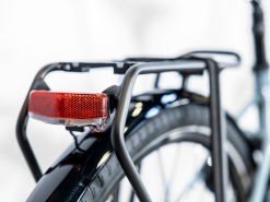 Trek District+ 3 Lowstep (2023) -MAASTOPYÖRÄT myymälä DistrictPlus3Lowstep500W 23 36797 B Alt8 1