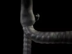 Trek Domane+ SLR 9 (2023) 65 Trek Domane+ SLR 9 (2023) -MAASTOPYÖRÄT myymälä DomanePlusSLR9 23 36742 E Alt6