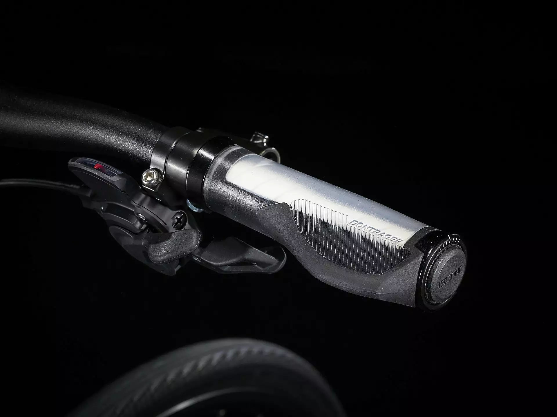 Trek FX 3 Disc Stagger (2023) - Image 7