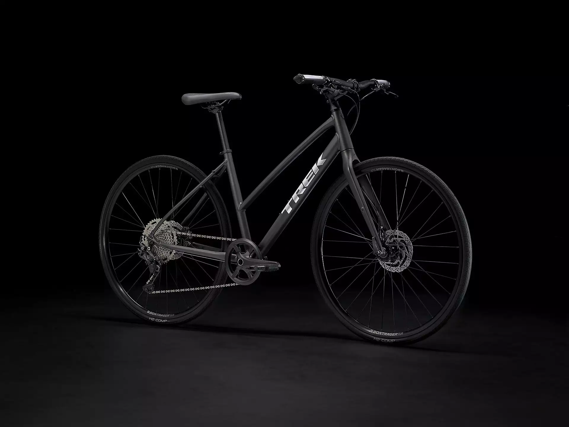 Trek FX 3 Disc Stagger (2023) - Image 5