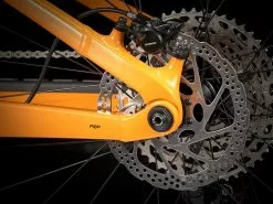 Trek Fuel EX 5 Gen 5 (2023) 23 Trek Fuel EX 5 Gen 5 (2023) -MAASTOPYÖRÄT myymälä FuelEX5Deore 21 33073 A Alt3