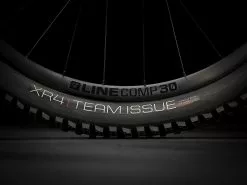 Trek Fuel EX 8 Gen 5 (2023) -MAASTOPYÖRÄT myymälä FuelEX8XT 21 29457 A Alt9