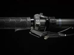 Trek Fuel EXe 9.7 (2023) -MAASTOPYÖRÄT myymälä FuelEXe97SLXXT 23 36365 A Alt3