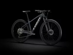 Trek Marlin 7 Gen 2 (2023) -MAASTOPYÖRÄT myymälä Marlin7 21 33148 A Portrait