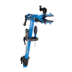 Edessä -MAASTOPYÖRÄT myymälä PCS 10.3 002.jpg.thumb .572.572