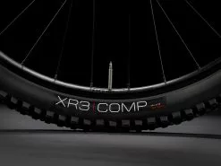 Trek Powerfly FS 4 Gen 3 (2023) 31 Trek Powerfly FS 4 Gen 3 (2023) -MAASTOPYÖRÄT myymälä PowerflyFS4 23 36998 A Alt9