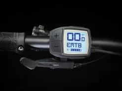 Trek Rail 7 Gen 2 (2023) 23 Trek Rail 7 Gen 2 (2023) -MAASTOPYÖRÄT myymälä Rail7DeoreXT 22 35036 A Alt4