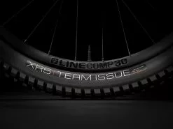 Trek Rail 7 Gen 3 (2023) -MAASTOPYÖRÄT myymälä Rail7DeoreXT 23 36792 B Alt10