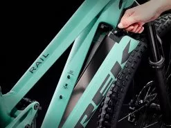 Trek Rail 7 Gen 3 (2023) -MAASTOPYÖRÄT myymälä Rail7DeoreXT 23 36792 B Alt3