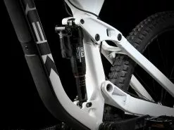 Trek Session 9 (2023) 16 Trek Session 9 (2023) -MAASTOPYÖRÄT myymälä Session9X01 23 37057 A Alt1