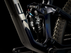 Trek Slash 9.7 (2023) -MAASTOPYÖRÄT myymälä Slash97SLXXT 22 35068 A Alt4 1