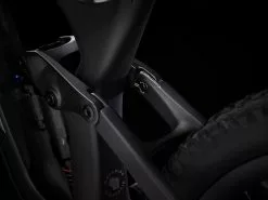 Trek Slash 9.8 (2023) 31 Trek Slash 9.8 (2023) -MAASTOPYÖRÄT myymälä Slash98GXAXS 23 37058 A Alt7