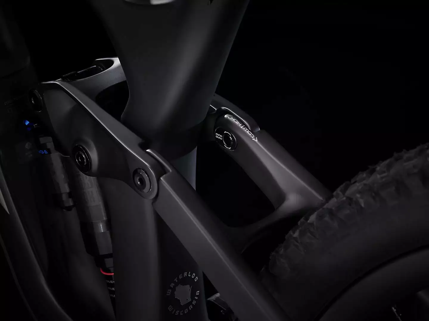 Trek Slash 9.8 (2023) 15 Trek Slash 9.8 (2023) - Image 13