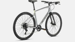 Specialized Sirrus X 3.0 (2022) -MAASTOPYÖRÄT myymälä 92422 76 SIRRUS X 30 FLKSIL ICEYEL BLK RDSQ