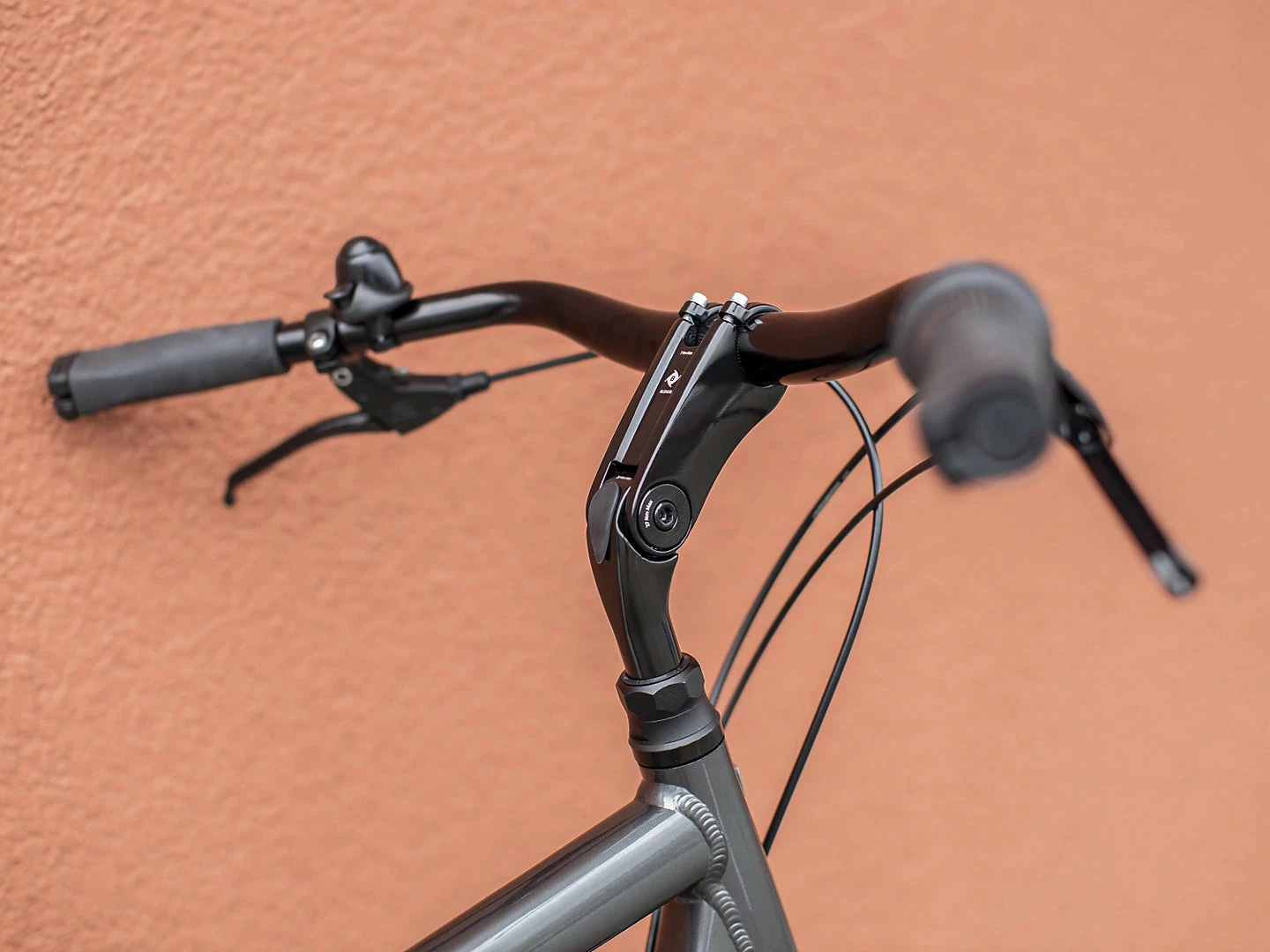 Trek District 2 Equipped (2023) 8 Trek District 2 Equipped (2023) - Image 6