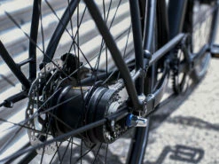 Trek District 3 Equipped (2023) -MAASTOPYÖRÄT myymälä District3Equipped 21 33495 A Alt3