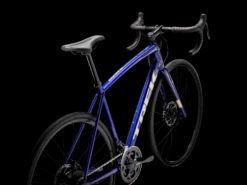 Trek Domane AL 2 Disc (2023) -MAASTOPYÖRÄT myymälä DomaneAL2Disc 23 33083 B Alt1