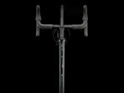 Trek Domane AL 5 Disc (2022) 20 Trek Domane AL 5 Disc (2022) -MAASTOPYÖRÄT myymälä DomaneAL5Disc 21 33086 A Alt5