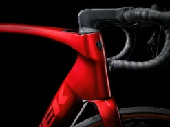 Trek Domane+ SLR 9 (2023) -MAASTOPYÖRÄT myymälä DomanePlusSLR9 23 36742 C Alt2