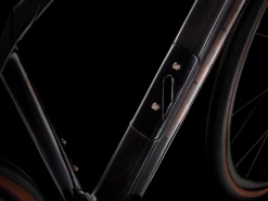 Trek Domane SL 5 Gen 4 (2023) -MAASTOPYÖRÄT myymälä DomaneSL5 23 36149 A Alt2