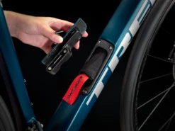 Trek Domane SL 6 Gen 3 (2023) -MAASTOPYÖRÄT myymälä DomaneSL6 22 35303 B Alt3