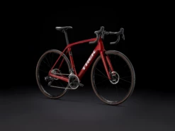 Trek Domane SL 6 Gen 4 AXS (2023) -MAASTOPYÖRÄT myymälä DomaneSL6eTap 23 36152 A Portrait