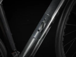 Trek Domane SL 7 Gen 3 (2023) -MAASTOPYÖRÄT myymälä DomaneSL7 22 35333 A Alt2