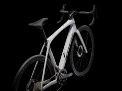 Trek Domane SL 7 Gen 4 (2023) -MAASTOPYÖRÄT myymälä DomaneSL7 23 36153 A Alt1