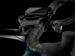 Trek Domane SL 7 ETap Gen 3 (2023) 34 Trek Domane SL 7 ETap Gen 3 (2023) -MAASTOPYÖRÄT myymälä DomaneSL7eTap 21 32996 B Accessory2