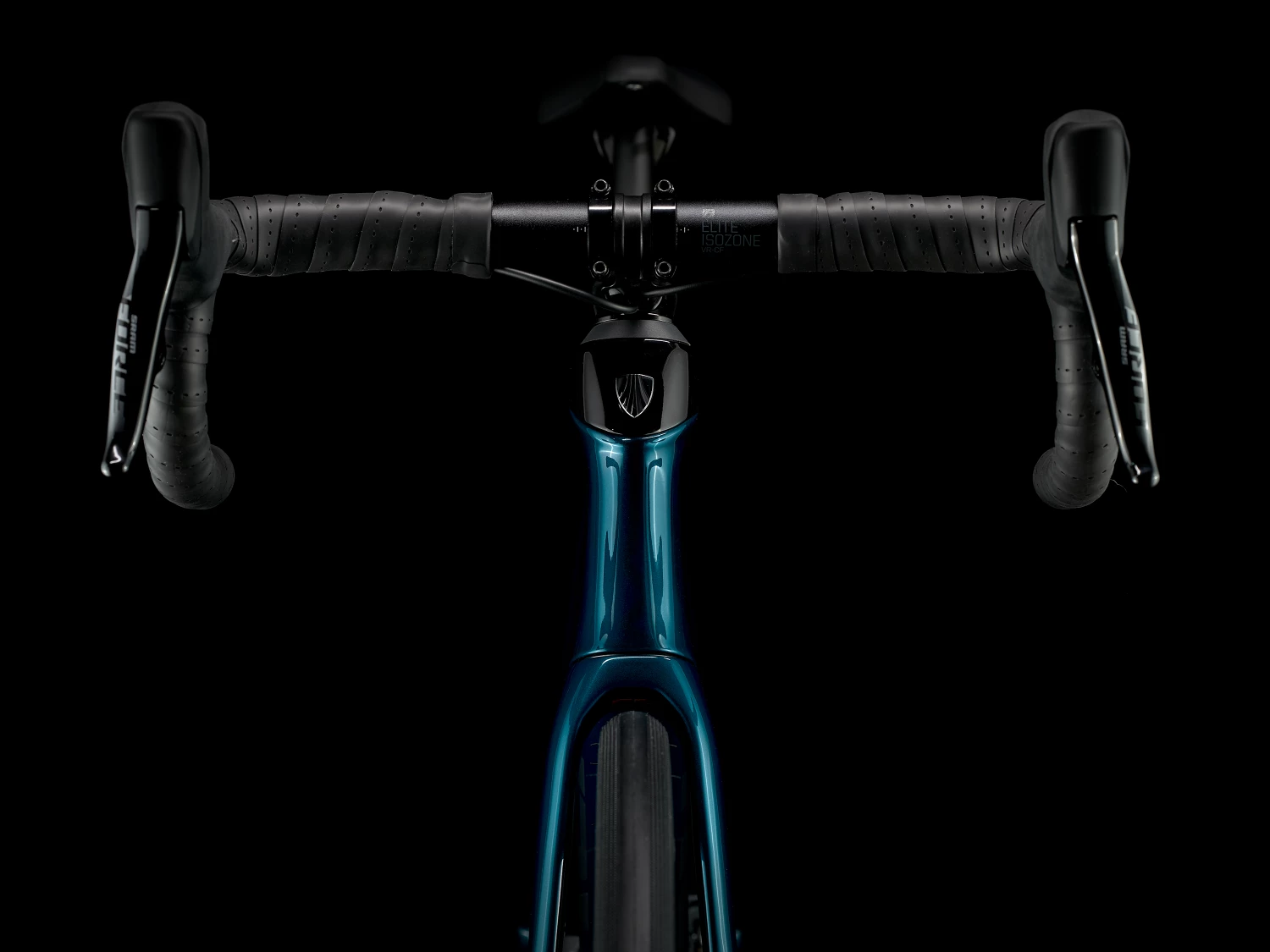 Trek Domane SL 7 ETap Gen 3 (2023) 15 Trek Domane SL 7 ETap Gen 3 (2023) - Image 13