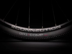 Trek Dual Sport 1 Gen 4 (2023) 40 Trek Dual Sport 1 Gen 4 (2023) -MAASTOPYÖRÄT myymälä DualSport1 22 35060 A Alt6