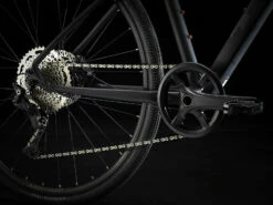 Trek Dual Sport 3 Gen 4 (2023) 35 Trek Dual Sport 3 Gen 4 (2023) -MAASTOPYÖRÄT myymälä DualSport3 22 35104 A Alt4