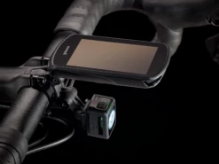 Trek Émonda SL 5 (2023) 35 Trek Émonda SL 5 (2023) -MAASTOPYÖRÄT myymälä EmondaSL5 23 36974 B Accessory1