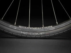 Trek FX 1 Disc Stagger (2023) -MAASTOPYÖRÄT myymälä FX1StaggerDisc 22 35002 A Alt7