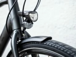 Trek FX 2 Disc Equipped (2023) 30 Trek FX 2 Disc Equipped (2023) -MAASTOPYÖRÄT myymälä FX2DiscEquipped 22 35018 A Alt8