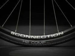 Trek FX 2 Disc (2023) -MAASTOPYÖRÄT myymälä FX2Disc 22 35003 D Alt7