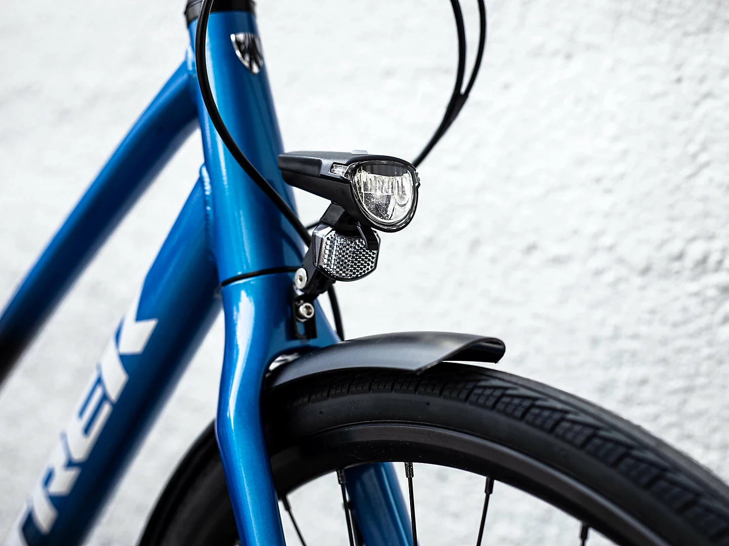 Trek FX 3 Disc Equipped Stagger (2023) - Image 6